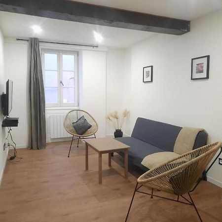 Apartamento Le Refuge Du Bonheur Trévoux Exterior foto