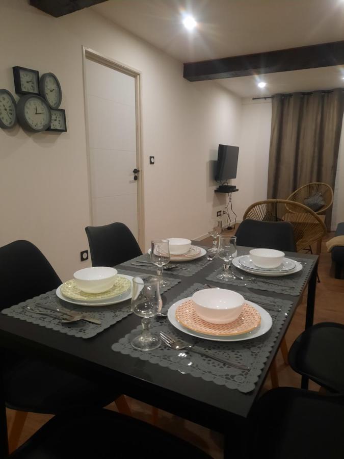 Apartamento Le Refuge Du Bonheur Trévoux Exterior foto